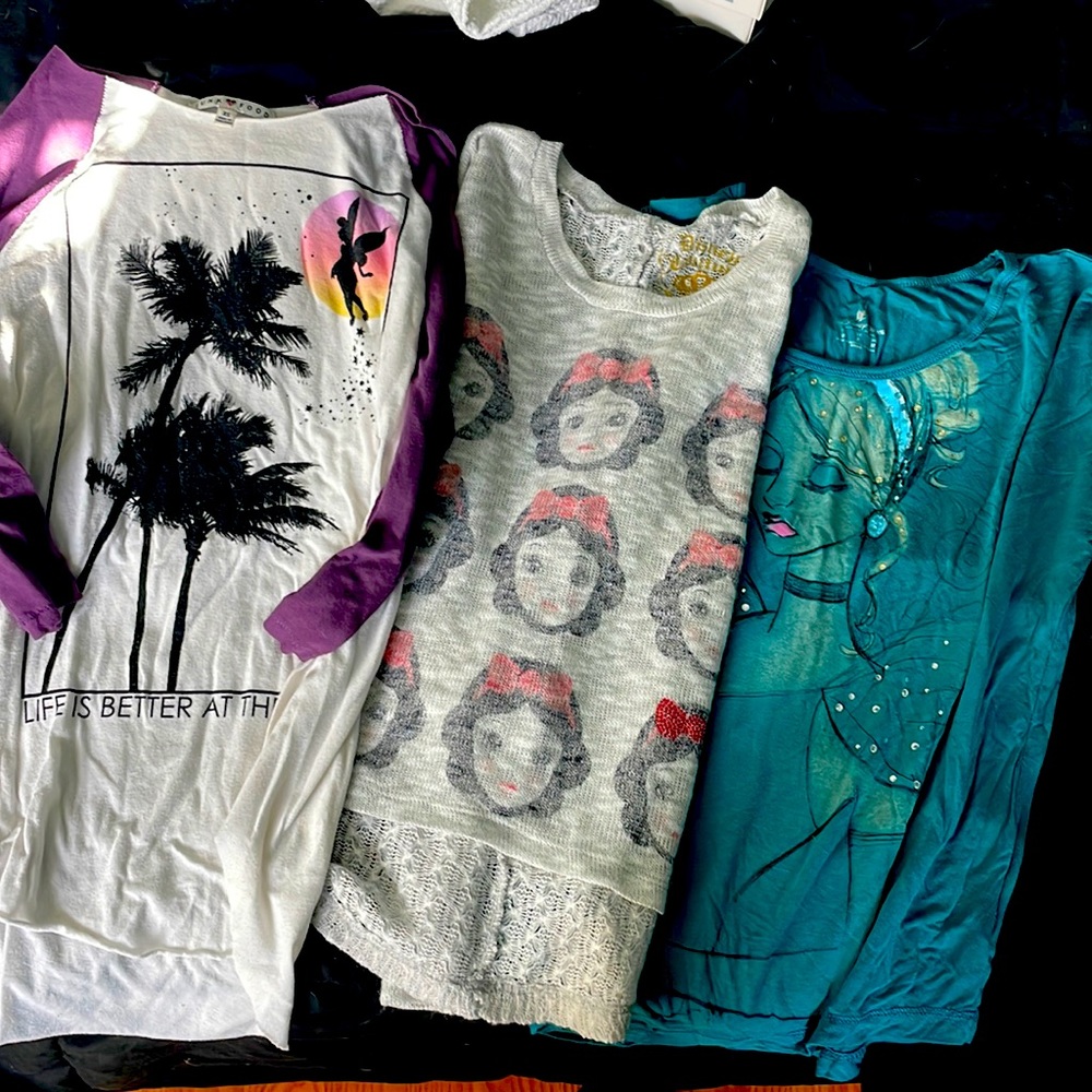 3 Disney tops